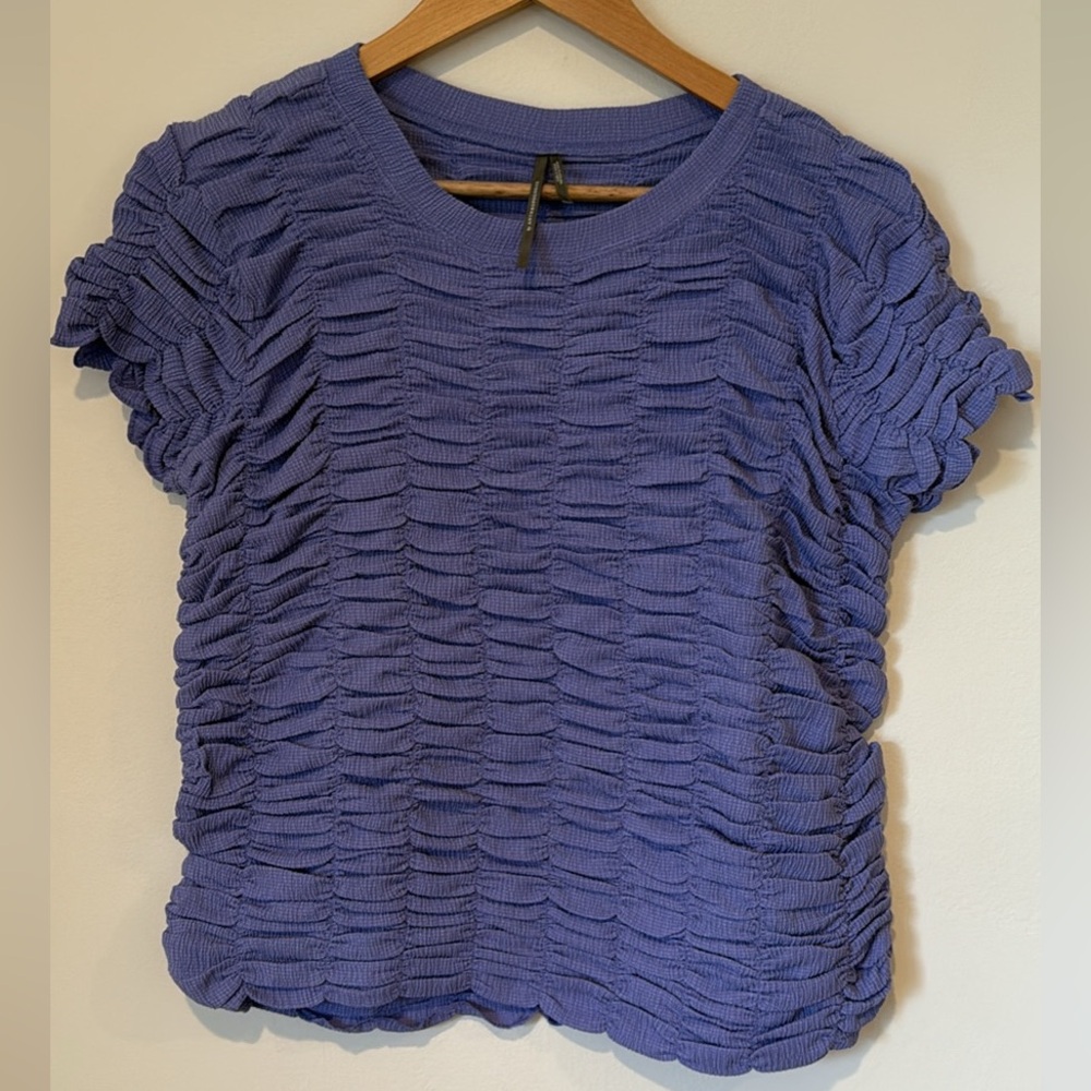 Anthropologie Textured Ruched Short Sleeve Baby Tee Top in Lavender